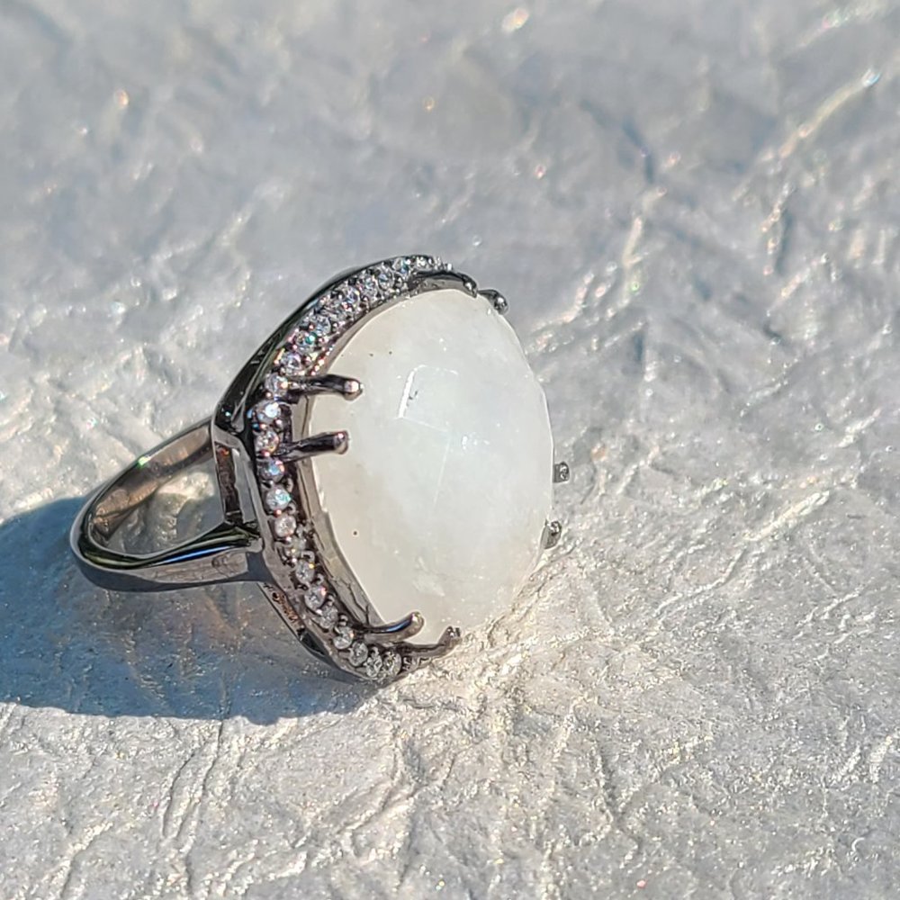 Moonstone Ring Size 8-Sterling Silver Oxidized -Birthday stone-Gift - Picture 3 of 14